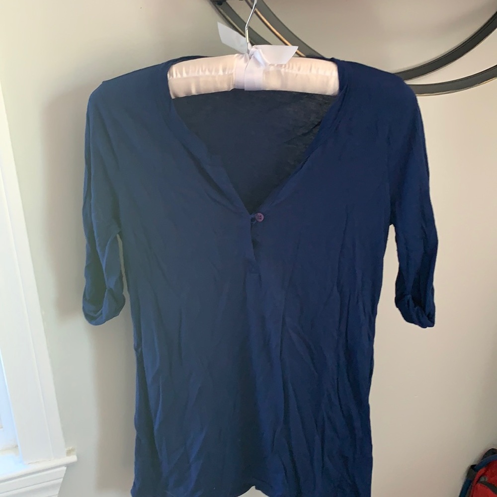 Women’s tee